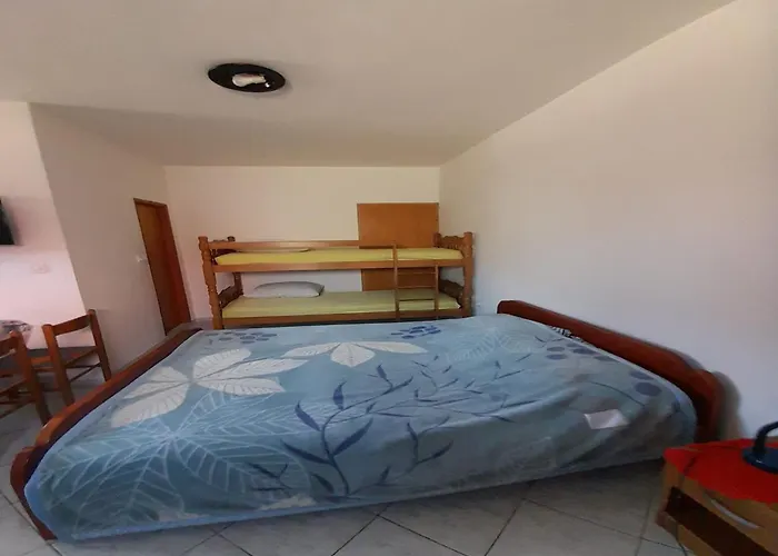 In Dinji Ka On The Beachfront Appartement