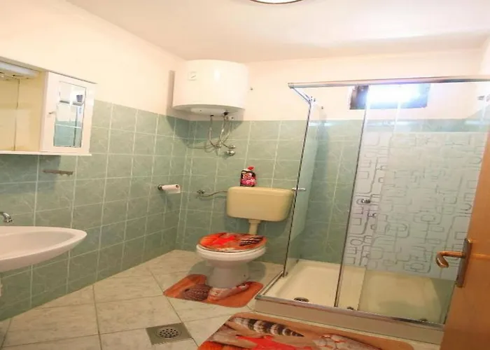 In Dinji Ka On The Beachfront Appartement *